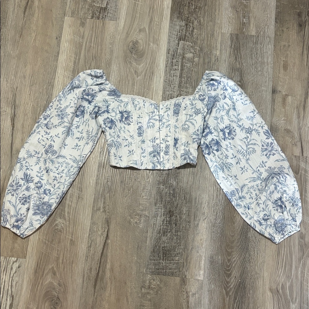 Altard state crop top